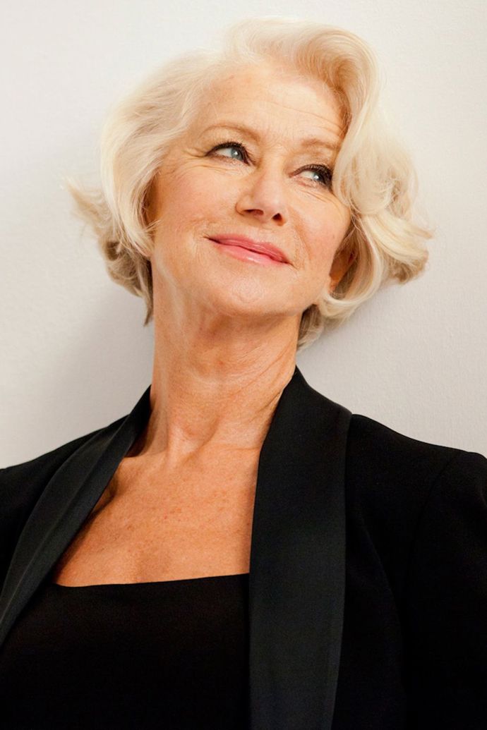 Helen Mirren pro L'Oréal Paris
Oscarová herečka Helen Mirren se stala tváří značky L'Oréal Paris. Generální manažerka Elen Macaskill měla mnoho důvodů, proč si vybrala právě ji, jedním z nich bylo, že je Helen Mirren vnímána jako krásná, sexy žena a typická Britka.
Helen Mirren pro L'Oréal Paris
Oscarová herečka Helen Mirren se stala tváří značky L'Oréal Paris. Generální manažerka Elen Macaskill měla mnoho důvodů, proč si vybrala právě ji, jedním z nich bylo, že je Helen Mirren vnímána jako krásná, sexy žena a typická Britka.