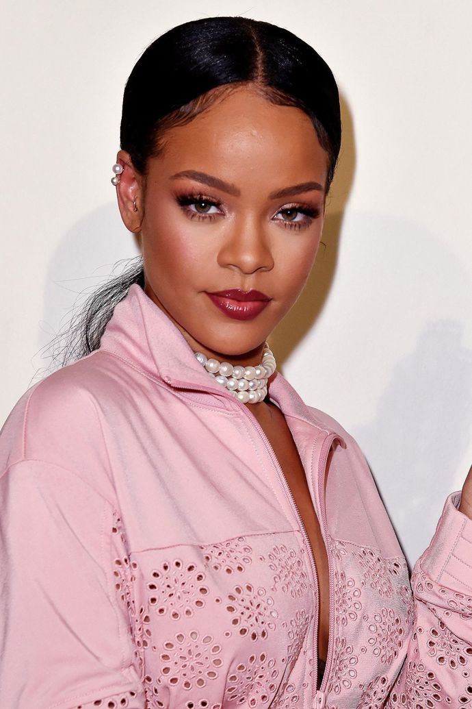 Na přehlídce Fenty x Puma na pařížském fashion weeku to Rihanne ohromě slušelo!
Na přehlídce Fenty x Puma na pařížském fashion weeku to Rihanne ohromě slušelo!