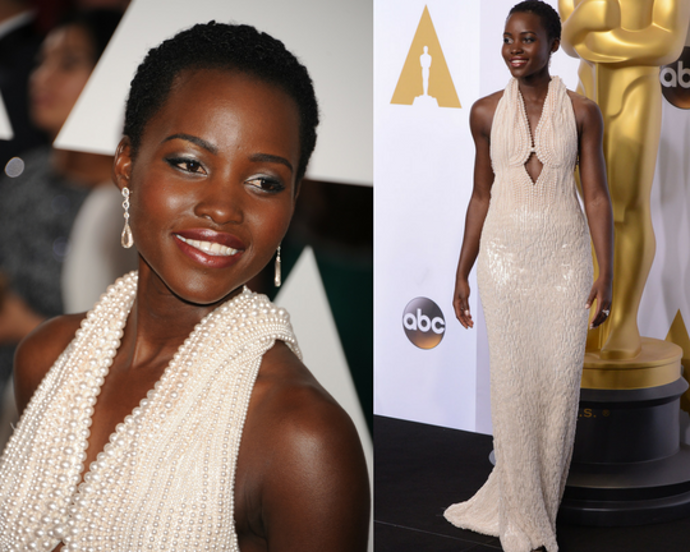 LUPITA NYONG'O, CALVIN KLEIN: $150 000

Lupita Nyong’o navštívila udílení Oscarů v roce 2015 v šatech od Calvina Kleina. Byly pošity 6 000 perlami a pojí se k nim zajímavá historka. Večerní róba byla Lupitě pár dní po udílení cen odcizena z hotelového pokoje. Později policie dostala anonymní telefonát, že se šaty nachází v jedné z hotelových koupelen. Opravdu tam byly. Zřejmě měl lupič špatné svědomí. 
