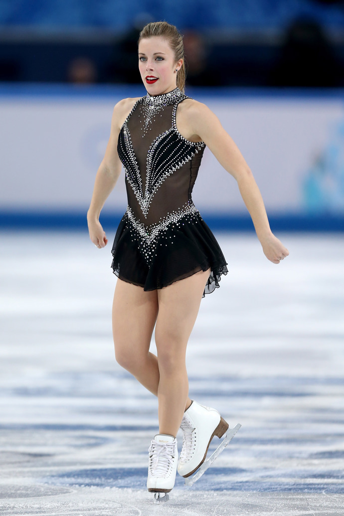 2014 Zimní olympiáda, Sochi, Rusko

Ashley Wagner doslova zazářila v tomto černém kostýmu se stříbrnými detaily.
