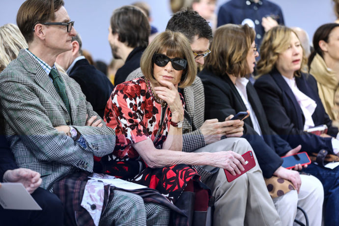 Anna Wintour

Šéfredaktorka amerického Vogue na přehlídce značky JW Anderson
