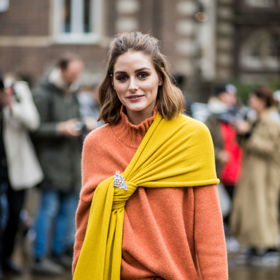 Modelka a blogerka Olivia Palermo před přehlídkou Christophera Kanea
