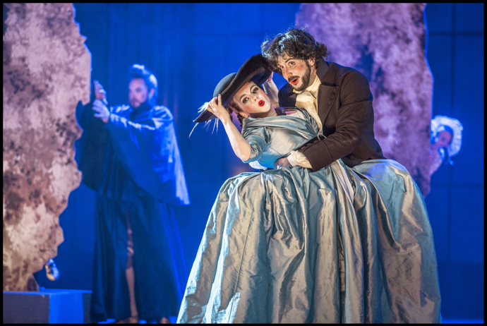 Figarova Svatba - Opera Národního divadla Figarova Svatba - Opera Národního divadla
