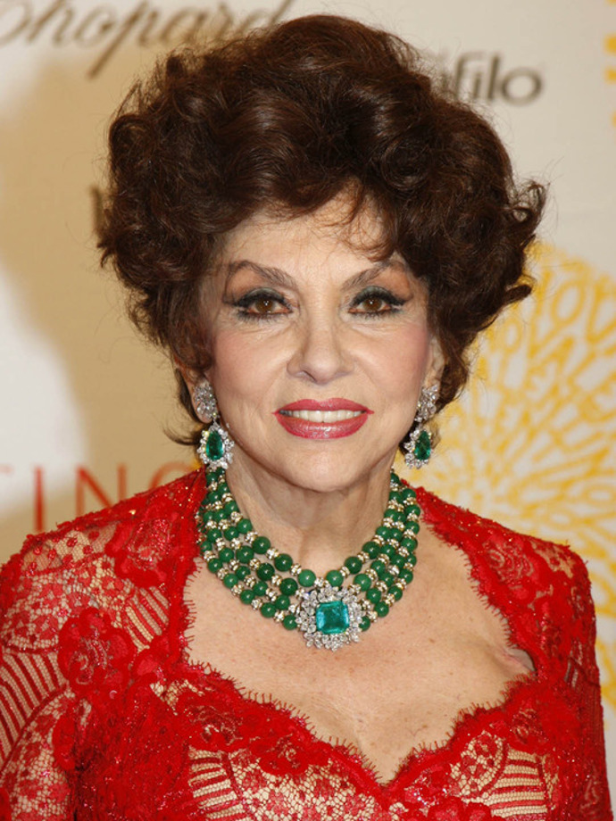 Gina Lollobrigida si svého o více než třicet let mladšího milence nakonec nevzala a zůstala sama Gina Lollobrigida si svého o více než třicet let mladšího milence nakonec nevzala a zůstala sama