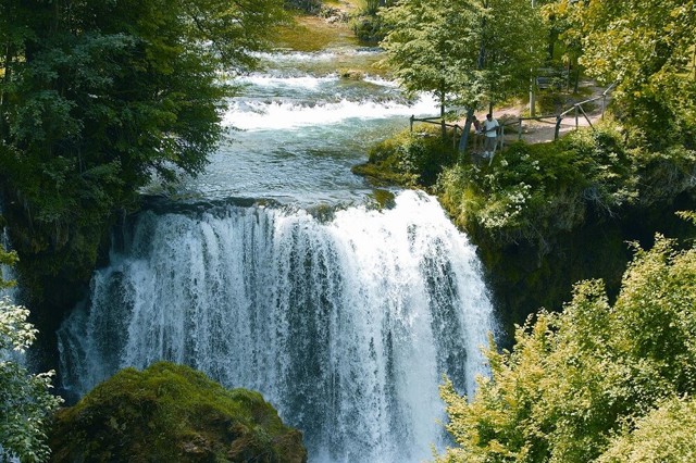 2._slunj_rastoke