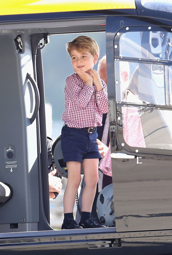 I princ George má stanovený dress code. Například stále nosí šortky, nikdy ne kalhoty.

