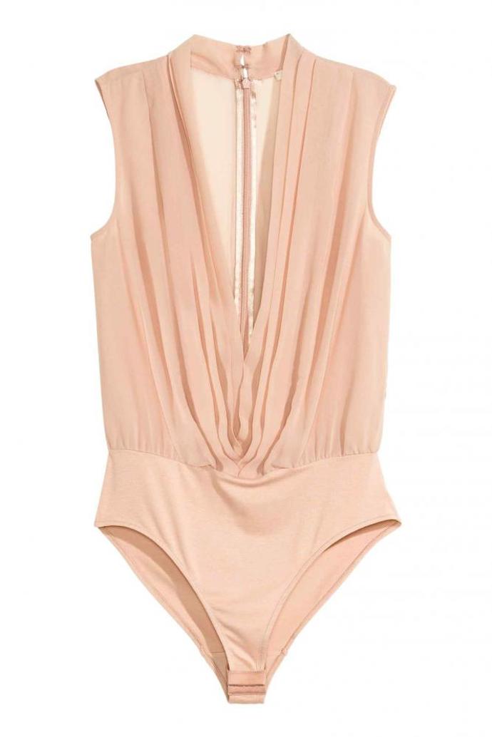 H&M, 549 Kč.