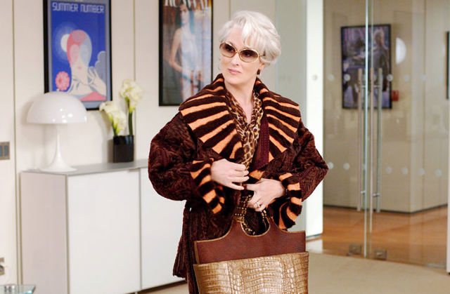 03-devil-wears-prada-miranda-priestly-fendi-brown-striped-coat-w724