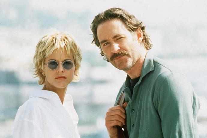 Navzdory strachu z létání se Kate (Meg Ryan) vydává do Paříže, aby vybojovala zpět srdce svého exsnoubence. Už v letadle se seznámí s šarmantním, leč svérázným podvodníkem Lukem (Kevin Kline), který jí chce ze záhadných důvodů pomoci. Navzdory strachu z létání se Kate (Meg Ryan) vydává do Paříže, aby vybojovala zpět srdce svého exsnoubence. Už v letadle se seznámí s šarmantním, leč svérázným podvodníkem Lukem (Kevin Kline), který jí chce ze záhadných důvodů pomoci.