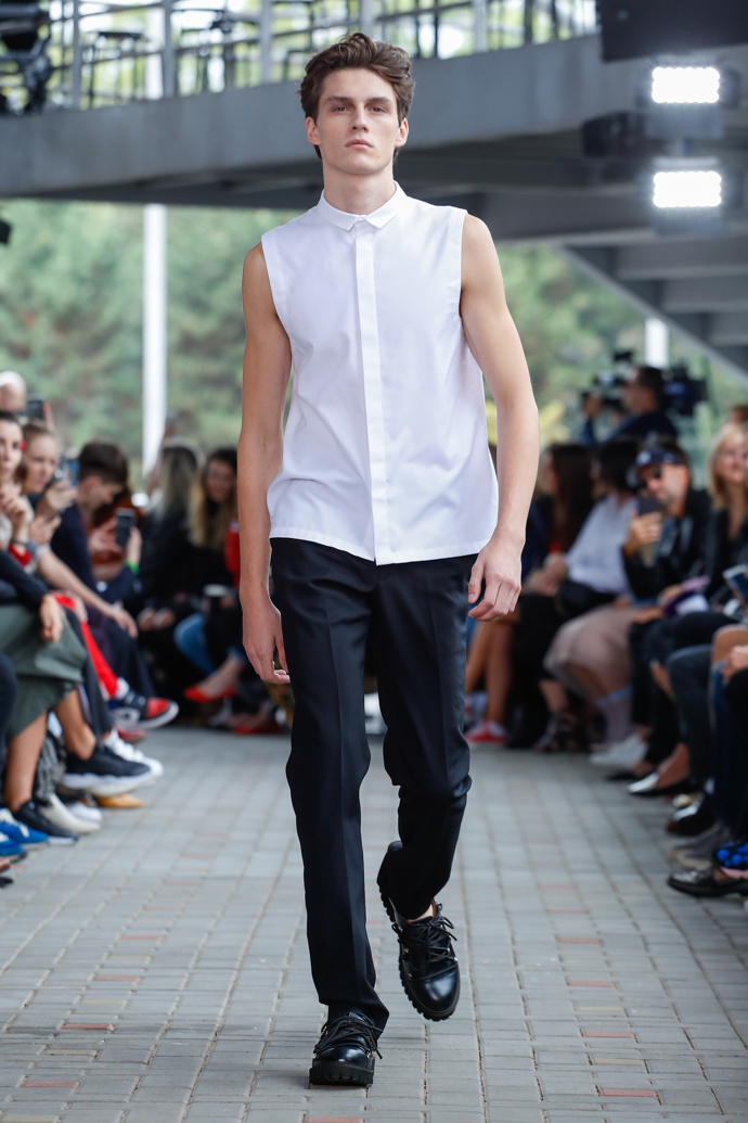 Podívejte se na módu z předešlého Mercedes-Benz Prague Fashion Week! Podívejte se na módu z předešlého Mercedes-Benz Prague Fashion Week!