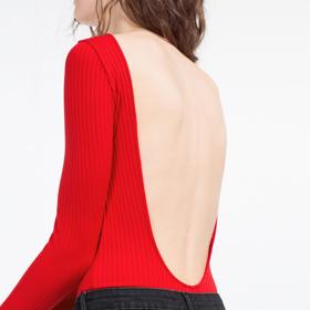Zara, 599 Kč.