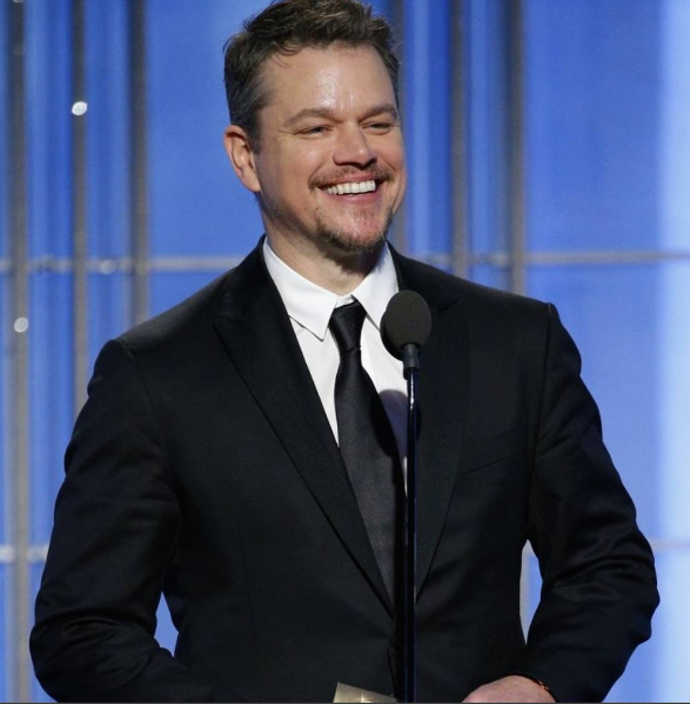 Americký herec a filmový producent Matt Damon je v Hollywoodu považován za velkého intelektuála. Má všeobecný přehled, o každém oboru ví něco zajímavého. Navíc studoval angličtinu na Harvardu.
