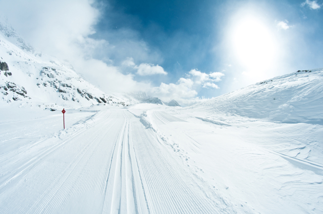Depositphotos_9283237_s