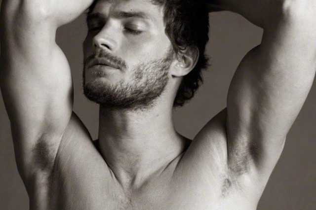 dornan-shirtless-730x972