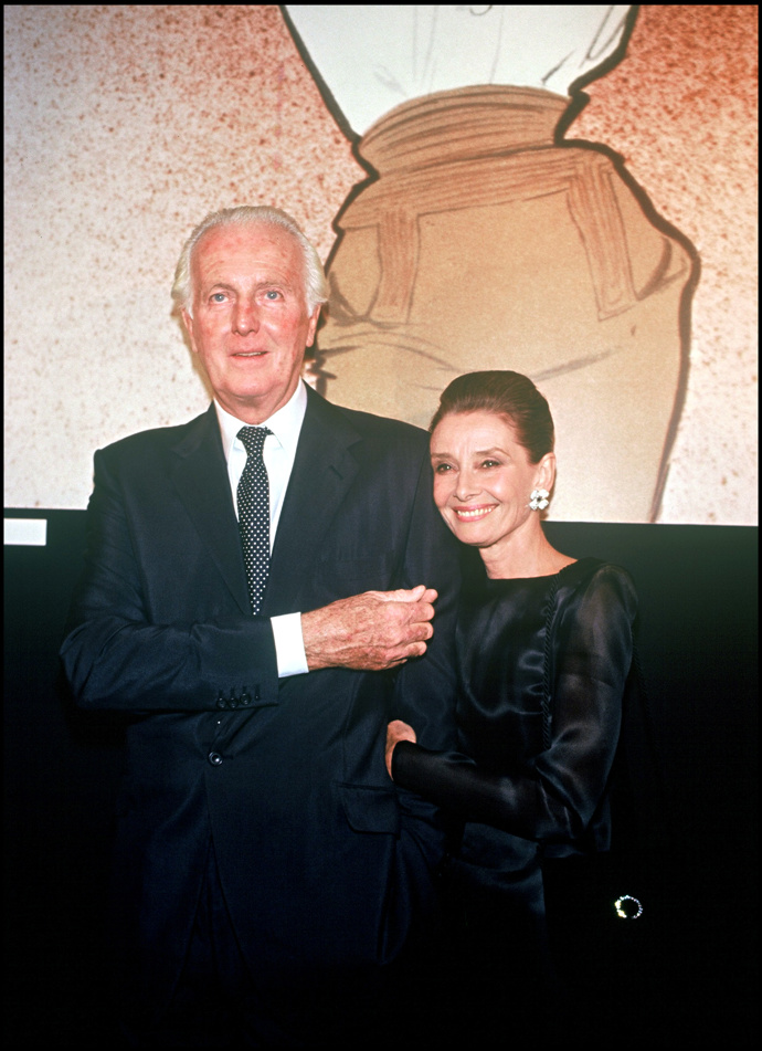 Audrey Hepburn v modelech Givenchy Audrey Hepburn v modelech Givenchy