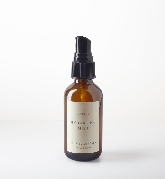 True Botanicals Hydrating Mist

Pro herečku, kterou si pamatujete ze seriálu Doktor House - Oliviu Wilde, je volba kosmetiky naprosto zásadní téma. Dokonce to označuje za politický akt. Proč?


"Postavit se za naše zdraví, životní prostředí a testování na zvířatech, to je politický akt. Volba je jen na nás a my si zasloužíme vždy to nejlepší." prozdradila pro NY Times


A všechny tyto požadavky splňuje značka True Botanicals, kterou si Olivia oblíbila. S sebou vždy nosí hydratační vodu, která je plná antioxidantů a bojuje proti volným radikálům. 

 
