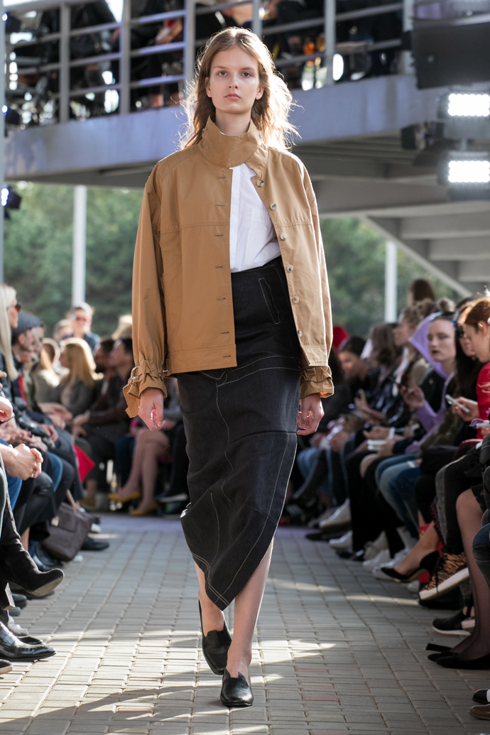 Podívejte se na módu z předešlého Mercedes-Benz Prague Fashion Week! Podívejte se na módu z předešlého Mercedes-Benz Prague Fashion Week!