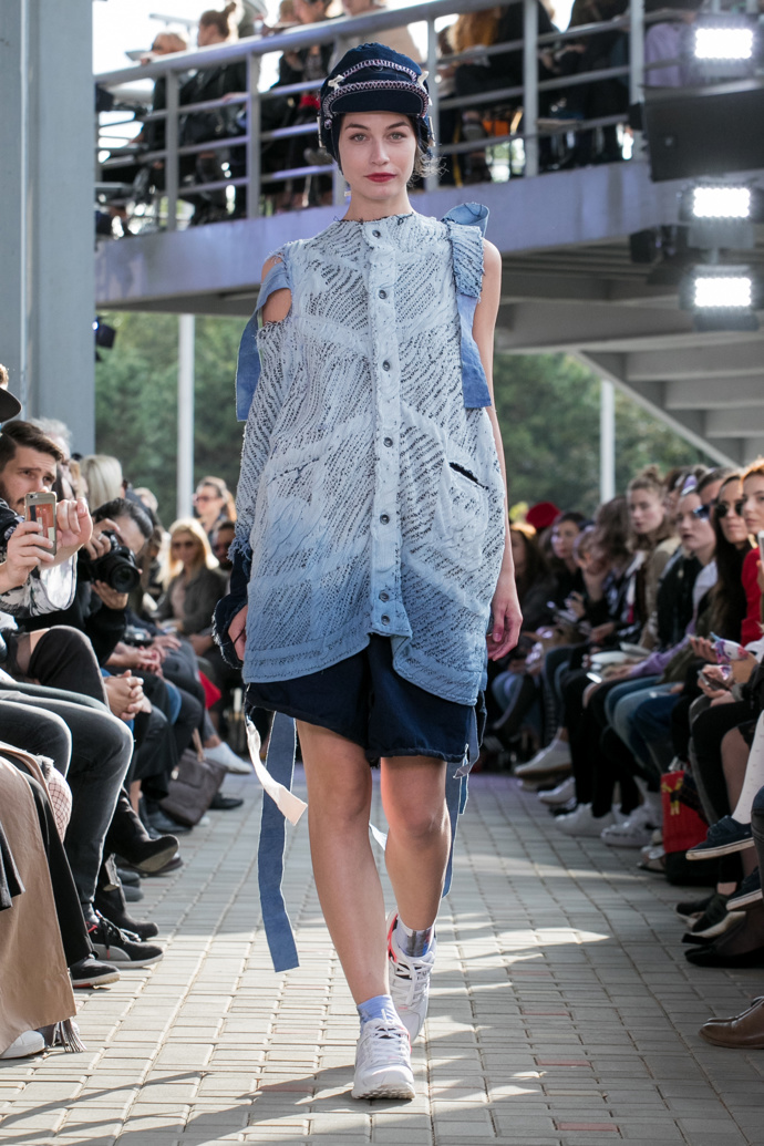Podívejte se na módu z předešlého Mercedes-Benz Prague Fashion Week! Podívejte se na módu z předešlého Mercedes-Benz Prague Fashion Week!