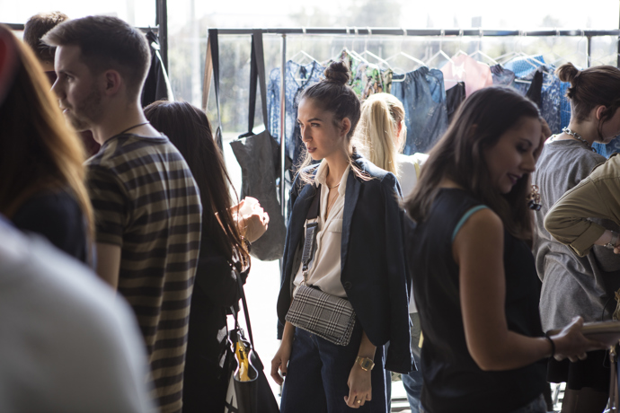 Podívejte se na módu z předešlého Mercedes-Benz Prague Fashion Week! Podívejte se na módu z předešlého Mercedes-Benz Prague Fashion Week!