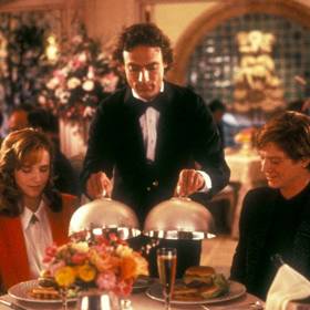 Báječná chvíle (Some Kind of Wonderful), 1987
Kdo: Eric Stoltz, Mary Stuart Masterson, Lea Thompson
Co: Klasická komedie z prostředí střední školy plná teenagerovské úzkosti a romantiky. Báječná chvíle je zkrátka jedním z těch filmů, díky nimž uvěříte, že to s lidmi ještě není tak špatné.
Báječná chvíle (Some Kind of Wonderful), 1987
Kdo: Eric Stoltz, Mary Stuart Masterson, Lea Thompson
Co: Klasická komedie z prostředí střední školy plná teenagerovské úzkosti a romantiky. Báječná chvíle je zkrátka jedním z těch filmů, díky nimž uvěříte, že to s lidmi ještě není tak špatné.