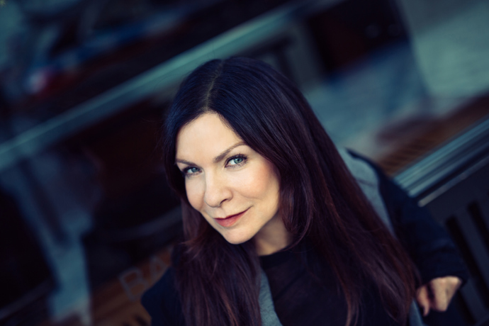 12. dubna
KONCERT
Anna K.
Kde: v pražském Fóru Karlín

"V Gongu se mi na pár hodin vrátil úsměv, síla a hlavně Světlo,” tak Anna K. ohodnotila svůj koncert ve vyprodaném sále v Ostravě. Anna K. tak úspěšně započala sérii koncertů, kterými se vrací po úspěšném překonání nemoci opět do vrcholné formy. Se svou kapelou zahrála písně z nové desky Světlo i staré dobré hity. Během večera vystoupil také frontman skupiny Mirai. Další koncert bude ve čtvrtek v Praze! 
