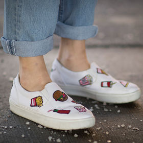 STREET STYLE INSPIRACE: Jak nosit bílé tenisky