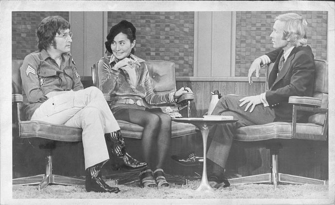 září 1971

John a Yoko v pořadu The Dick Cavett Show
