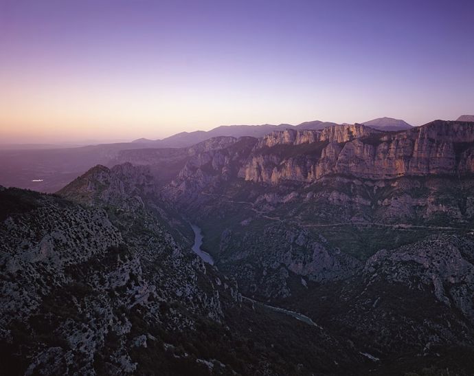 15. Projděte francouzský Grand Canyon Verdon Gorge.
