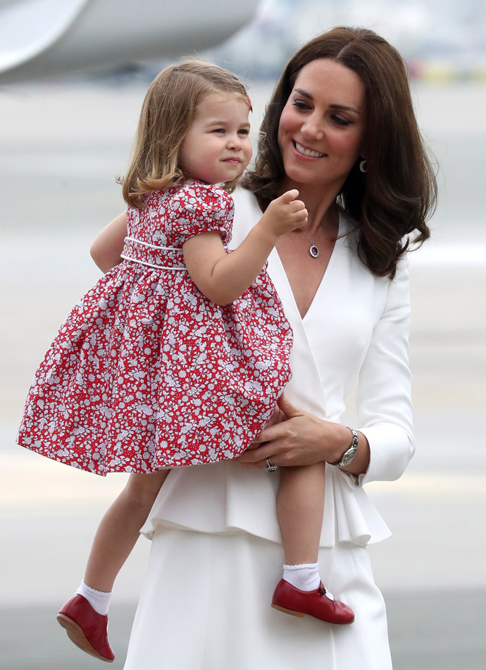 Vévodkyně Kate a princezna Charlotte Vévodkyně Kate a princezna Charlotte