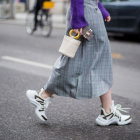 STREET STYLE INSPIRACE: Jak nosit bílé tenisky