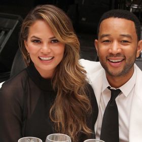 Miles Theodore Stephens

Rodiče: John Legend a Chrissy Teigen

Zpěvák prozradil, že význam jmen jejich dětí je spojen s hudbou. Druhorozený syn je pojmenován po slavném jazzovém trumpetistovi Milesovi Davisovi.
