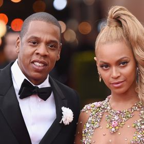 Rumi a Sir Carterovi

Rodiče: Jay-Z a Beyonce

Manželé přivítali na svět dvojčata v červnu roku 2017. Jejich jména jsou opravdu neobyčejná, a to zejména to chlapecké. Inspirace pro dívčí jméno pochází z oblíbené básně. Pro syna zvolili oslovení Sir, což je spíše titul a dá se přeložit do češtiny jako "pan".
