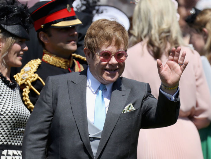 Zpěvák Elton John
Zpěvák Elton John