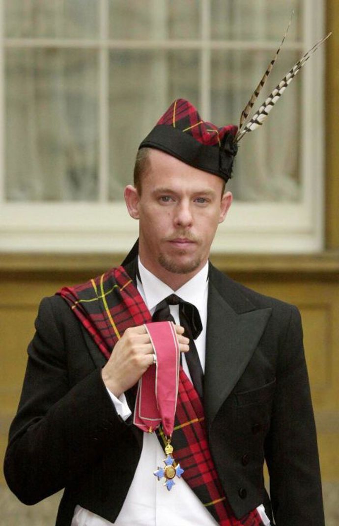 Alexander McQueen
