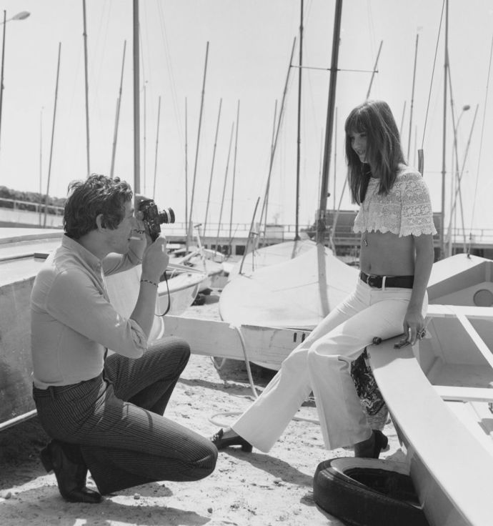 Serge Gainsbourg a Jane Birkin, 1969

Od Jane Birkin bychom se mohly učit, jak nosit crop top
