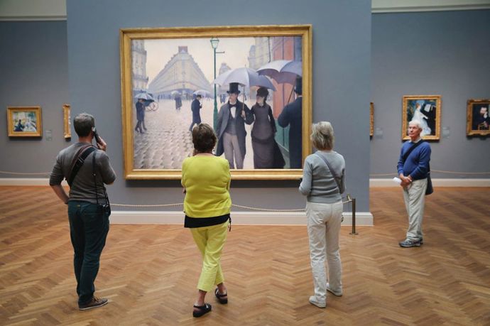 Art Institut, Chicago

Umělecký institut v Chicagu vlastní více než 300 000 uměleckých děl. Jsou rozmístěny jak v původní budově muzea, tak i v novém, moderním křídle, které navrhl architekt Renzo Piano.

Artic.edu

