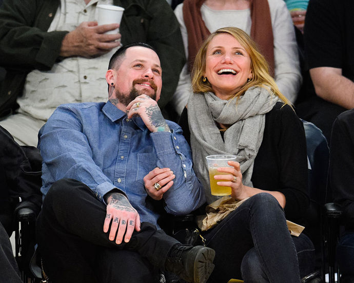 Cameron Diaz a Benji Madden

Svatba Cameron a rockera Benjiho byla sice malá, zato hollywoodská. Za družičky šly Drew Barrymore a Nicole Richie a mezi hosty nechyběli Gwyneth Paltrow, Toni Collette nebo Judd Apatow.
