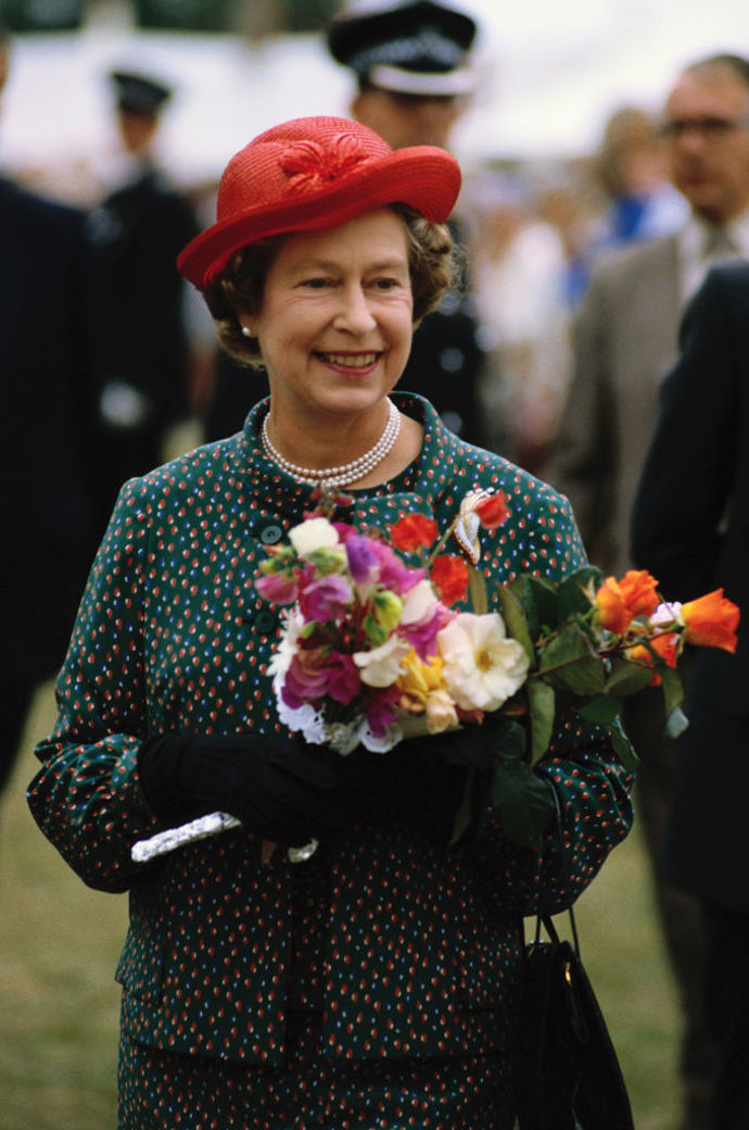 1987
