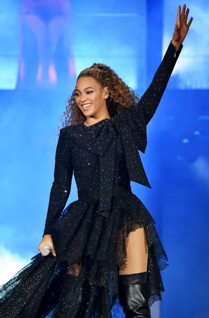 Beyoncé Knowles — 117 milionů sledujících,16,1 milionů korun za příspěvek
