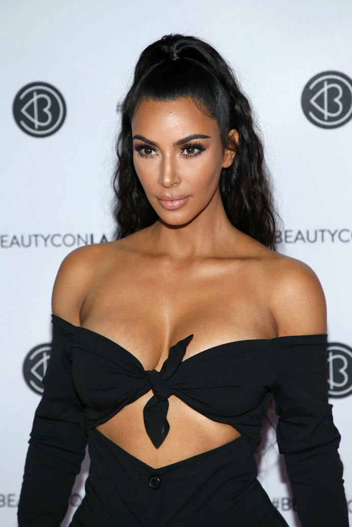 Kim Kardashian — 115 milionů sledujících, 16,6 milionů korun za příspěvek
