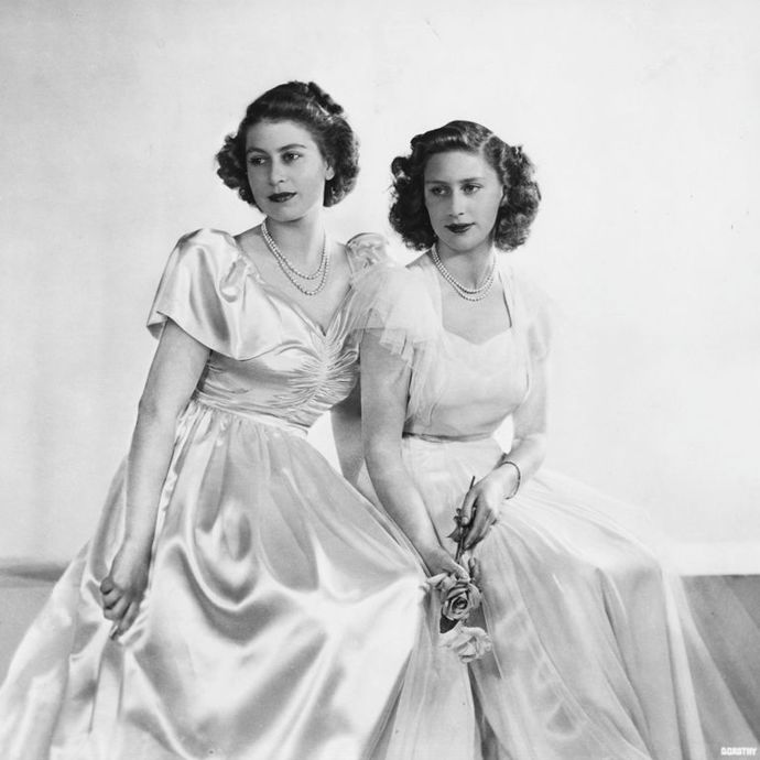 1946
