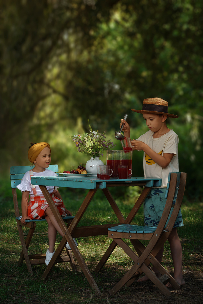 Půjčovna krás
Chybí vám vybavení na luxusní piknik? Nábytek a venkovní doplňky si můžete zapůjčit u Eterle (www.eterle.cz).
Půjčovna krás
Chybí vám vybavení na luxusní piknik? Nábytek a venkovní doplňky si můžete zapůjčit u Eterle (www.eterle.cz).