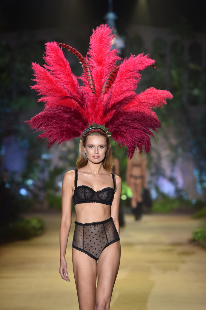 Módní přehlídka Intimissimi Módní přehlídka Intimissimi