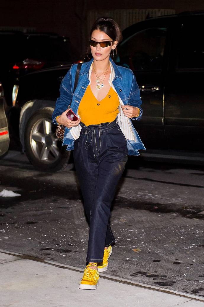 Nejvýznamnější looky Belly Hadid Nejvýznamnější looky Belly Hadid