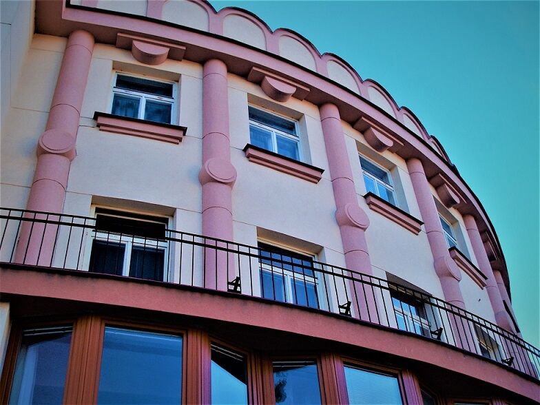 V Jihlavě vás čeká prohlídka rondokubistického komplexu s výkladem teoretičky umění Michaely Pacherové. Foto: Denarchitektury.cz  
