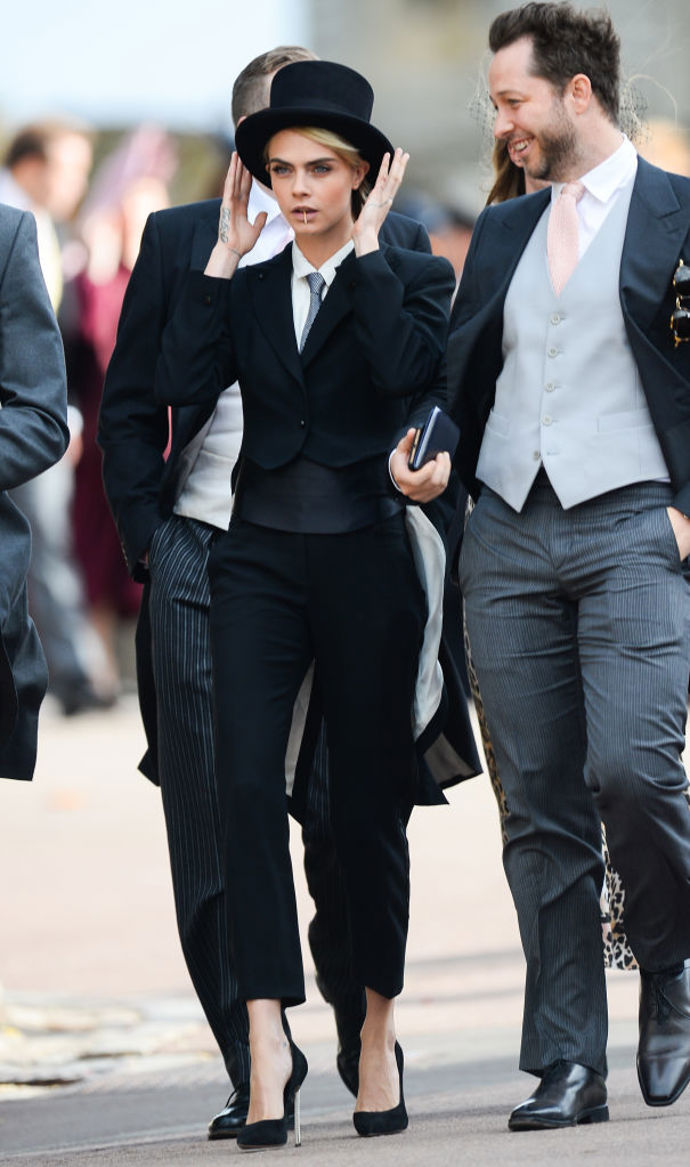 Cara Delevingne zvolila nevšední outfit od Emporio Armani
Cara Delevingne zvolila nevšední outfit od Emporio Armani