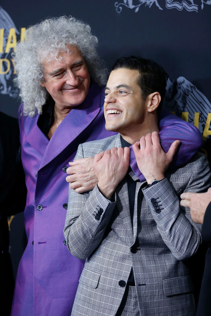 Kytarista Bryan May ze skupiny Queen a představitel Freddieho Mercuryho herec Rami Malek
Kytarista Bryan May ze skupiny Queen a představitel Freddieho Mercuryho herec Rami Malek