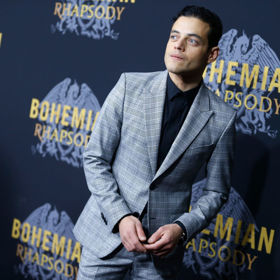Rami Malek, který ve snímku Bohemian Rhapsody hraje Freddieho Mercuryho. Původně tvůrci přemýšleli o obsazení Sachy Baron Cohena nebo dokonce Daniela Radcliffa.

