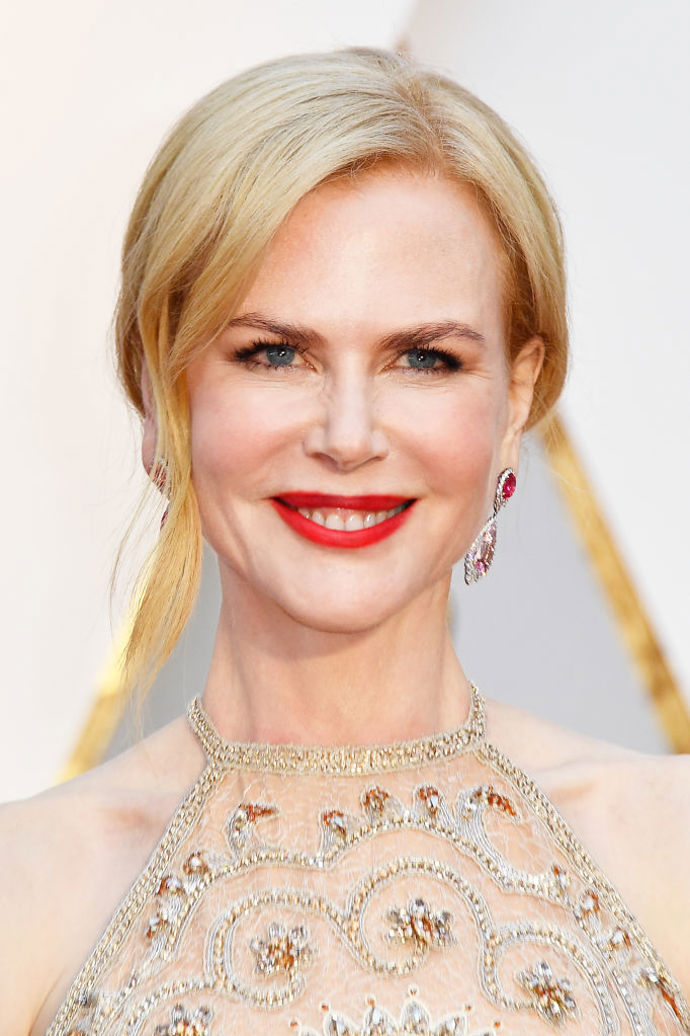 Nicole Kidman

"Myslím, že rozvod je pro každého těžký. Je to noční můra a vy jen předstíráte, že jste v pohodě. Máte dny, kdy je to lepší a pak dny, kdy je to opravdu špatné. 

Nicole Kidman se rozváděla v roce 2001 s Tomem Cruisem
