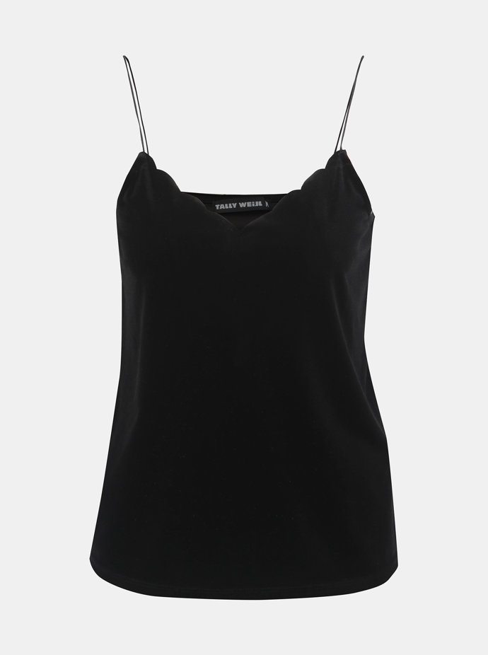 Sametový top (Reserved, 599 Kč) ozvláštní černý outfit
